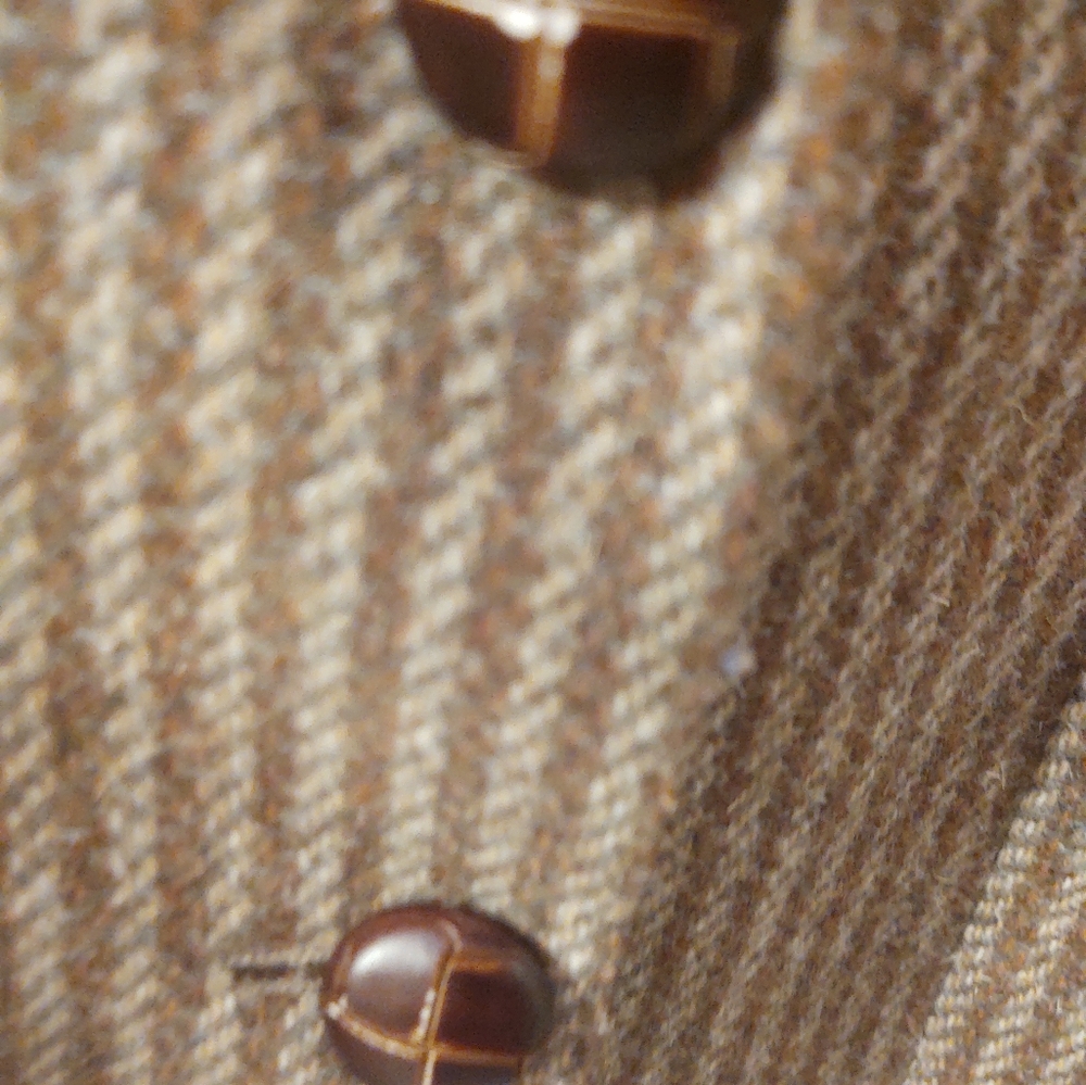 Pre loved Oscar de La Renta tweed blazer.Vintage 70's - Picture 3 of 10